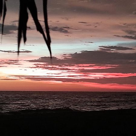 Tres Velas Surf Celestino Gazca Villasenor Eksteriør bilde
